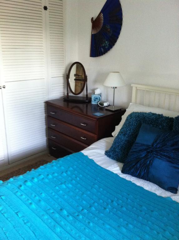 Thatched Farm Bed And Breakfast Woodbridge Habitación foto